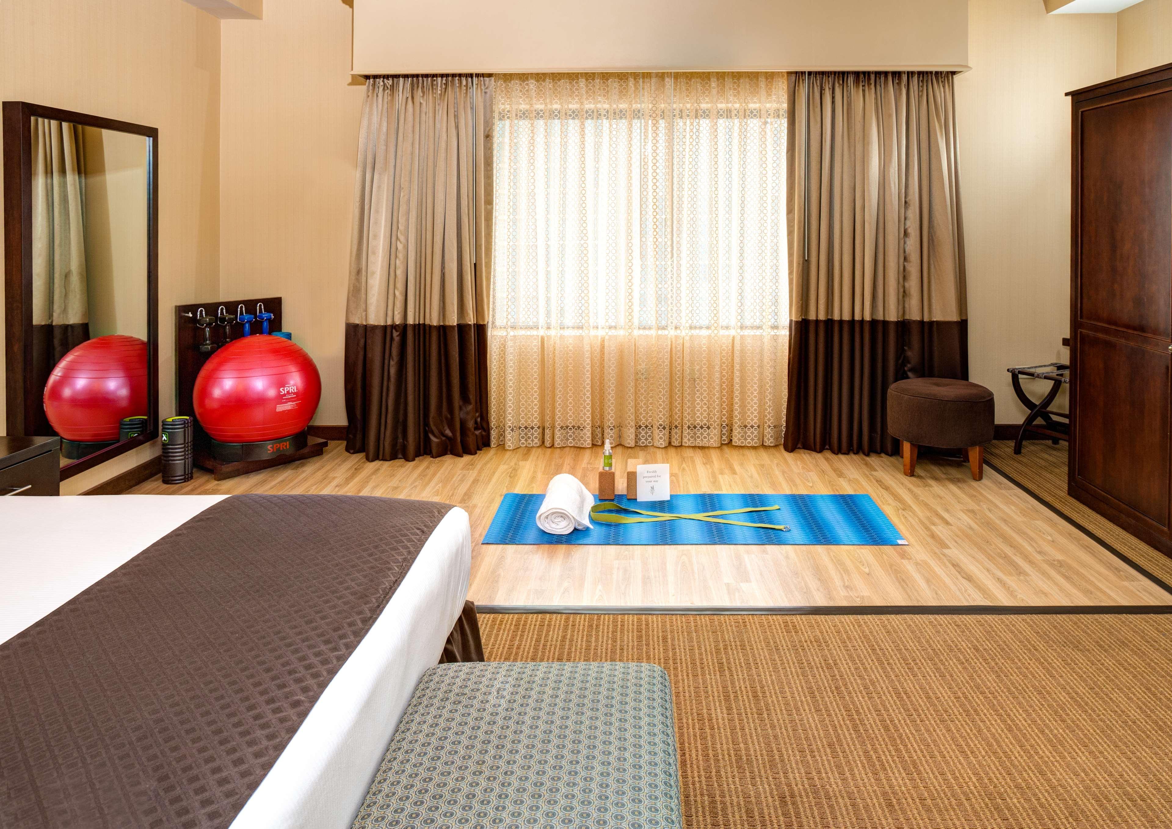 Doubletree By Hilton Chicago O'hare Airport-rosemont 4*